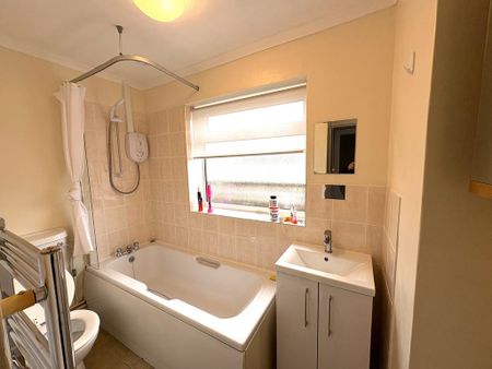 2 bedroom bungalow to rent - Photo 4