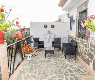 Country Property in Torrox, Andalucia , Costa del Sol - Photo 4