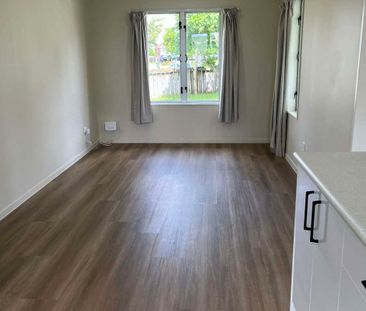 Favona, 18 Hilda Road - Photo 1