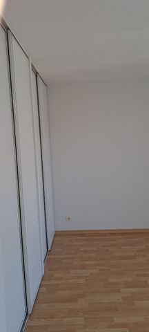 ST-ETIENNE DE MONTLUC 4 pièce(s) 95 m2 - Photo 2