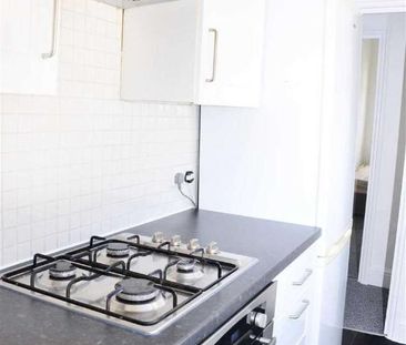 Whittington Road, Bounds Green, N22 - Photo 2