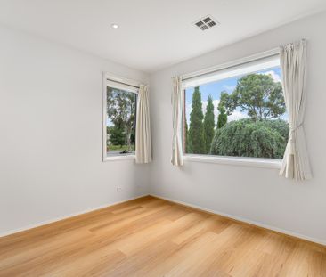 21 Bruce Dittmar Street, Forde ACT 2914 - House For Rent | Domain - Photo 3