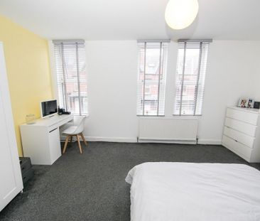 Winston Gardens, Headingley, Leeds - Photo 5