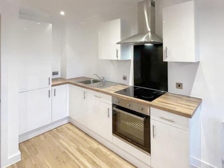 1 bedroom flat to rent - Photo 3