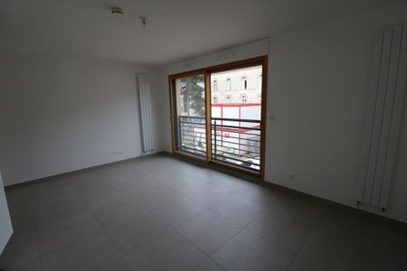 Location Appartement 1 pièce 28m² NANTES 44000 - Photo 3