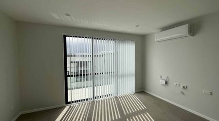 3 bedroom with garage - Photo 4