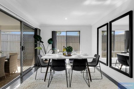 32 Sienna Circuit, Yarrabilba QLD 4207 - House For Rent | Domain - Photo 4