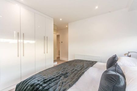 2 bedroom maisonette to rent - Photo 4