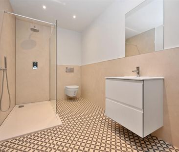 2 bedroom Flat To Let - Photo 1