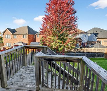 For Lease - 1384 Rennie Street, Oshawa, Ontario - Photo 5