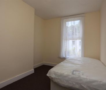 6 bedroom house to rent - Photo 5