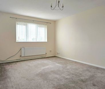 Franklin Close, Taunton, Somerset, TA2 - Photo 4