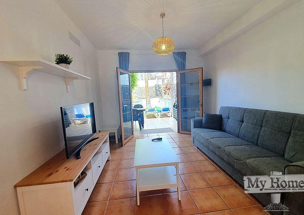 Centrally located two-storey bungalow in Playa del Inglés