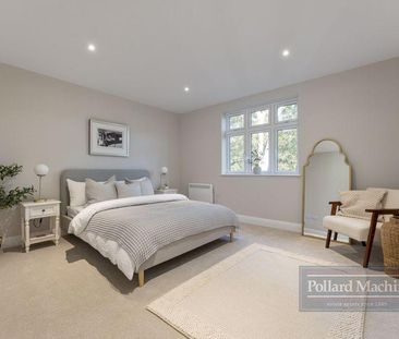 4 bedroom terraced house to rent - Photo 2