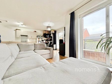 2 bedroom apartment to rent - Photo 2