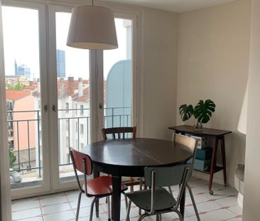 Location Appartement 2 pièces 56m² LYON 7ème - Photo 3