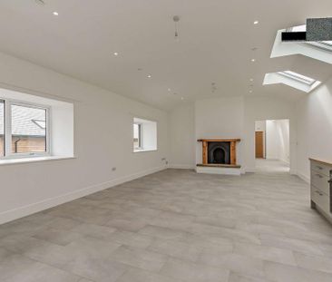 2 bedroom bungalow to rent - Photo 1