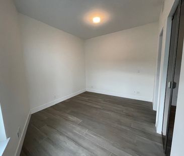 Brand New Monaco Ocean View 2 Beds/2 Baths Condo - Photo 5