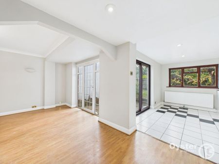 3 bedroom semi-detached house to rent - Photo 3