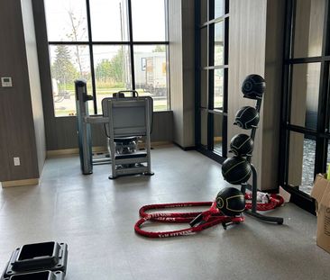 For Lease - 3020 Trailside Drive Unit# 125, Oakville, Ontario - Photo 1