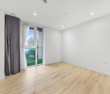 Goldcrest Building, N4 - Photo 6