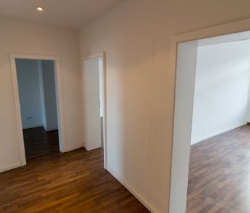 **Ruhige Wohnung + Balkon + Tageslichtbad mit Wanne ** - Foto 6
