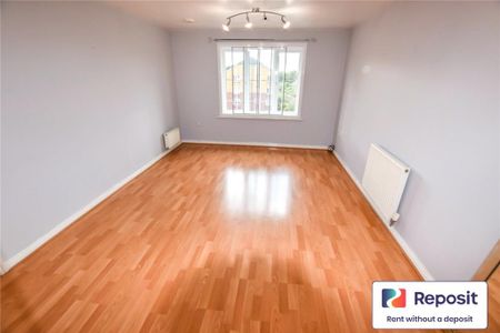 2 bedroom flat to rent - Photo 2