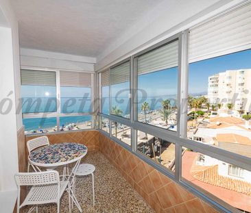 Apartment in Torrox-Costa, Front line of beach - Photo 4