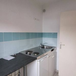 A LOUER APPARTEMENT F2 A FOLSCHVILLER - Photo 2