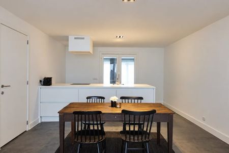 Appartement te huur - foto 3