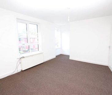 2 bedroom semi-detached house to rent - Photo 4