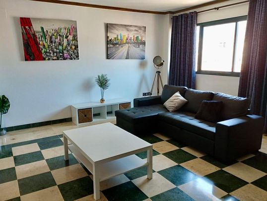 Atico en alquiler en Marbella, Marbella - Photo 1