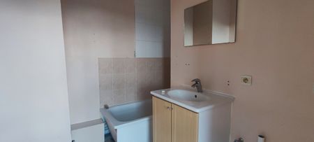 Location Appartement 2 pièces 58m² ELBEUF 76500 - Photo 4