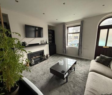 2 bedroom terraced house to rent - Photo 2