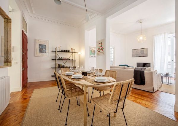 Plaza de Matute, Madrid, Community of Madrid 28012