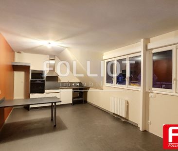 LOUER - A 10 min de VIRE, SOMPTUEUX T3 de 73 m� - Photo 2