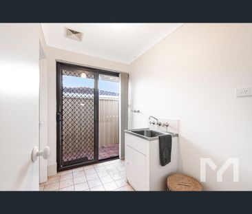 2B Coolgardie Avenue, East Fremantle, WA 6158 - Photo 5