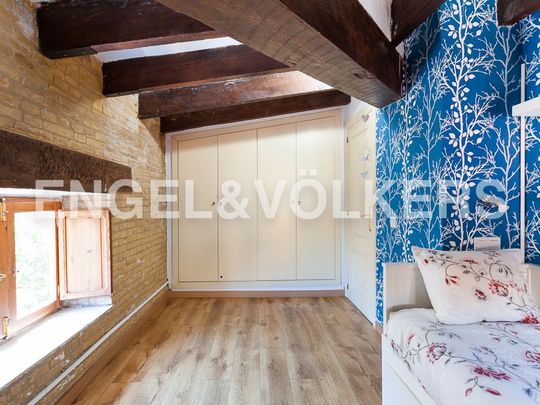 Piso de alquiler en Sant Francesc - Photo 1