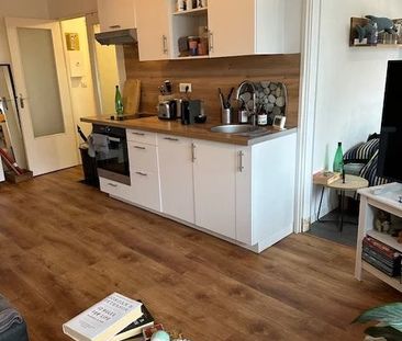 Appartement à louer F2 à La Madeleine - Photo 2