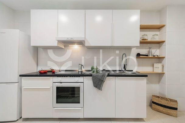 Barcelona Capital, Catalonia 08018 - Photo 1