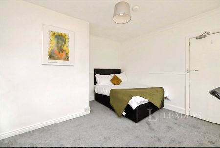 7 bedroom house to rent Westlea Road, CV31 - Photo 5