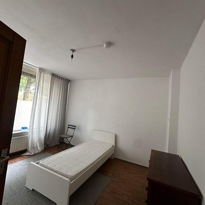 Chambre Baron van Lamsweerdelaan, Tilburg - À louer - Foto 1