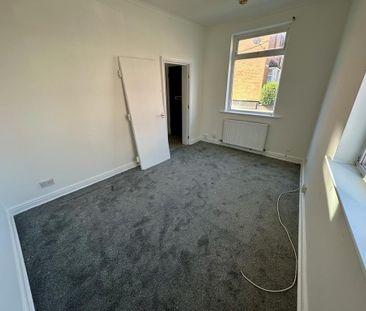 4 bedroom property to rent - Photo 3