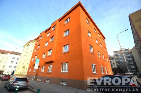 Pronájem bytu 2+1 56 m² - Фото 4