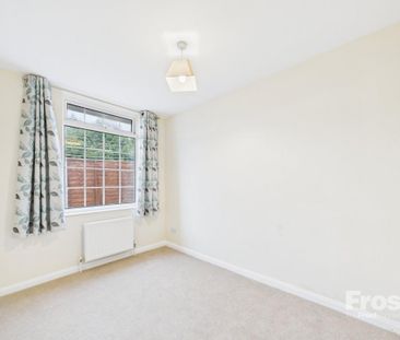 3 bedroom bungalow to rent - Photo 3