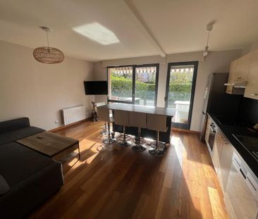 Location Appartement 2 pièces Meublé 51m² CALUIRE ET CUIRE 69300 - Photo 3