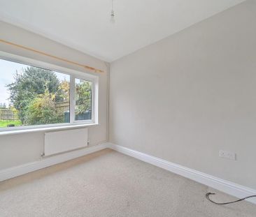 3 bedroom bungalow to rent - Photo 3