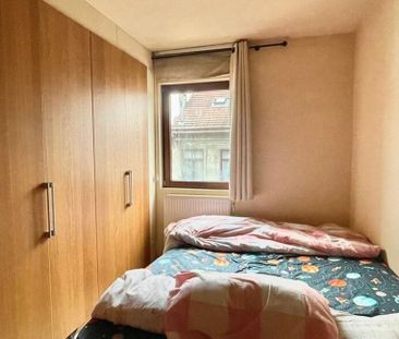 Appartement te huur in Antwerpen voor € 775 met 1 slaapkamer - Foto 1