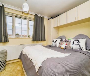 3 Bed Semi-Detached House, Swasedale Road, LU3 - Photo 2