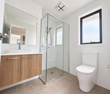Brand New 5 Bedrooms House For Lease - Photo 6
